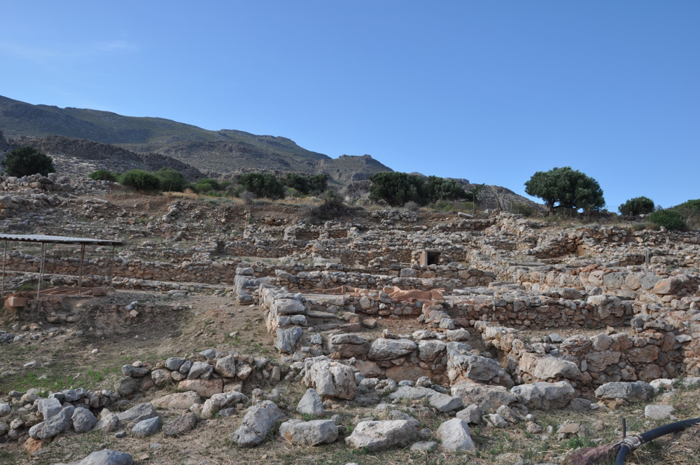 Κάτω Ζάκρος, Λασίθι. Ένα μινωικό κέντρο στην ανατολική άκρη της Κρήτης, κοντά στη θάλασσα και στο Φαράγγι των Νεκρών.